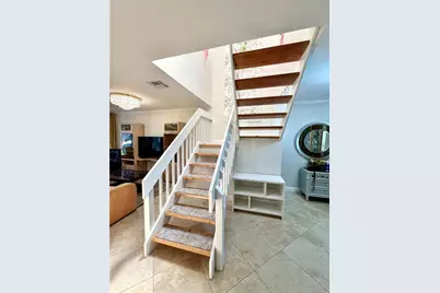 6075 Glendale Drive, Boca Raton, FL 33433 - Photo 13