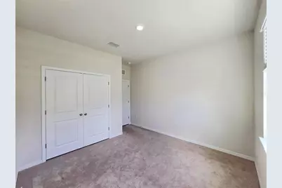 611 160th Street E, Bradenton, FL 34212 - Photo 9