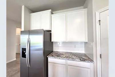 611 160th Street E, Bradenton, FL 34212 - Photo 7