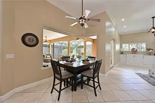 3727 59th Ave Cir E, Ellenton, FL 34222 - Photo 9