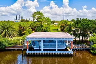 918 Capri Isles Blvd, Venice, FL 34292 - Photo 65