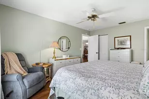 918 Capri Isles Blvd, Venice, FL 34292 - Photo 21