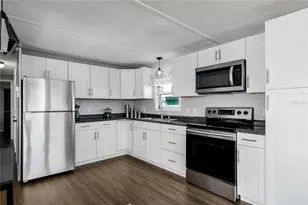 3109 Cynthia Pl, Ellenton, FL 34222 - Photo 5