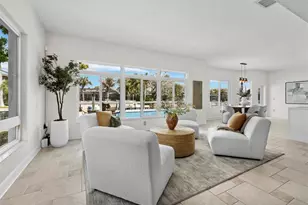 951 Contento St, Siesta Key, FL 34242 - Photo 9