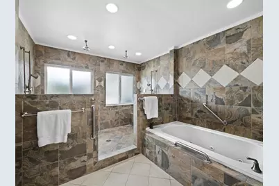 951 Contento St., Siesta Key, FL 34242 - Photo 23