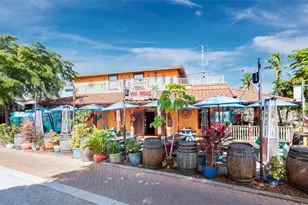 951 Contento St, Siesta Key, FL 34242 - Photo 53