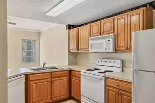 4763 Travini Cir, Sarasota, FL 34235 - Photo 15