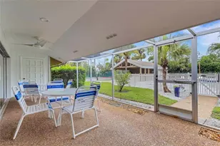 5019 Village Gardens Dr, Sarasota, FL 34234 - Photo 33