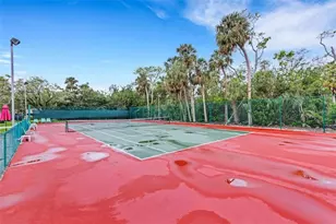 5019 Village Gardens Dr, Sarasota, FL 34234 - Photo 41