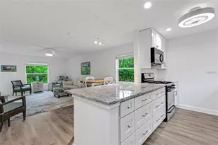 5019 Village Gardens Dr, Sarasota, FL 34234 - Photo 3