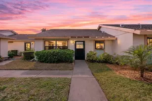 6135 Heritage Ln, Bradenton, FL 34209 - Photo 1