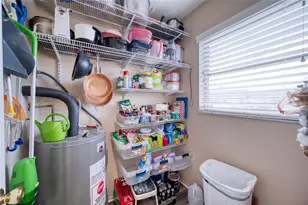 3803 41st St Ct W, Bradenton, FL 34205 - Photo 9