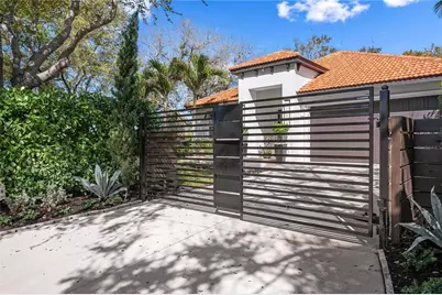 661 Marlin Drive, Sarasota, FL 34234 - Photo 43