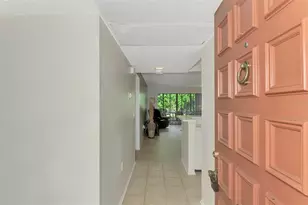 129 Wild Palm Dr, Bradenton, FL 34210 - Photo 5