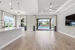 16109 Umbria Pl, Bradenton, FL 34211 - Photo 5