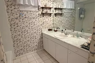 6617 7 Pines Dr, Bradenton, FL 34203 - Photo 31