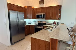 6617 7 Pines Dr, Bradenton, FL 34203 - Photo 23