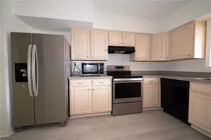 1831 Nautilus Dr, Sarasota, FL 34231 - Photo 11