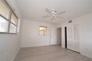 1831 Nautilus Dr, Sarasota, FL 34231 - Photo 5