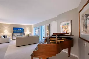 101 Benjamin Franklin Dr, Sarasota, FL 34236 - Photo 3