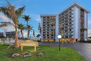 101 Benjamin Franklin Dr, Sarasota, FL 34236 - Photo 39