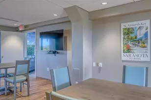 101 Benjamin Franklin Dr, Sarasota, FL 34236 - Photo 47