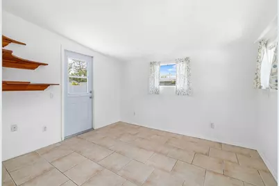 2208 Shawnee Street, Sarasota, FL 34231 - Photo 17