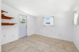 2208 Shawnee St, Sarasota, FL 34231 - Photo 17