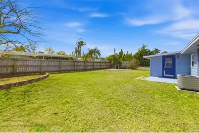 2208 Shawnee Street, Sarasota, FL 34231 - Photo 31