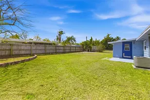 2208 Shawnee St, Sarasota, FL 34231 - Photo 31