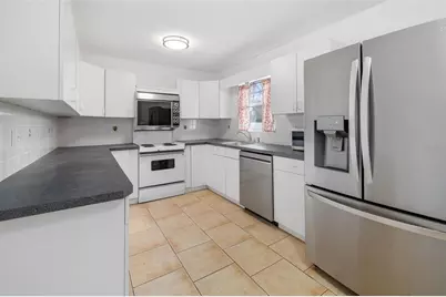 2208 Shawnee Street, Sarasota, FL 34231 - Photo 13