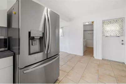 2208 Shawnee Street, Sarasota, FL 34231 - Photo 15