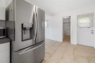 2208 Shawnee St, Sarasota, FL 34231 - Photo 15