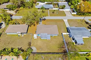 2208 Shawnee St, Sarasota, FL 34231 - Photo 37