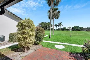 3507 Longmeadow, Sarasota, FL 34235 - Photo 5