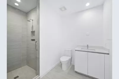 301 Quay Commons #1409, Sarasota, FL 34236 - Photo 13