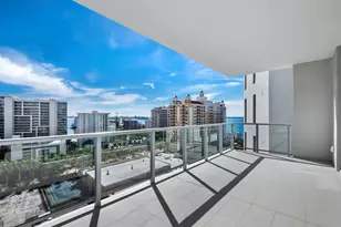 301 Quay Commons, Sarasota, FL 34236 - Photo 7