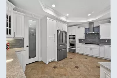 17001 Deer Prairie Drive, Sarasota, FL 34240 - Photo 13