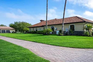 17001 Deer Prairie Dr, Sarasota, FL 34240 - Photo 39