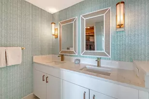 800 N Tamiami Trail, Sarasota, FL 34236 - Photo 25