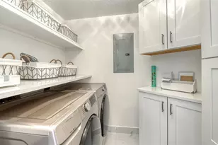 800 N Tamiami Trail, Sarasota, FL 34236 - Photo 33