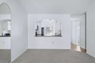 2721 60th Ave Dr W, Bradenton, FL 34207 - Photo 11