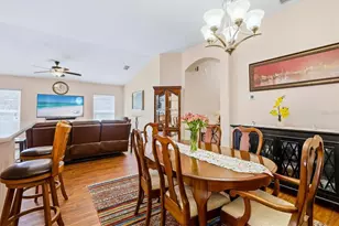 16622 Magnolia Reserve Pl Pl, Wimauma, FL 33598 - Photo 9