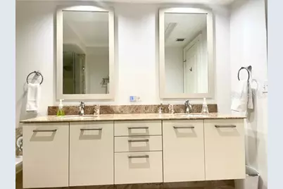 1350 Main Street #909, Sarasota, FL 34236 - Photo 11