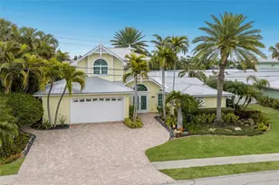 8321 Marina Dr, Holmes Beach, FL 34217 - Photo 7