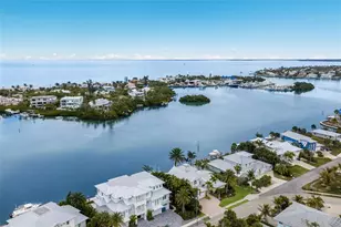 8321 Marina Dr, Holmes Beach, FL 34217 - Photo 9