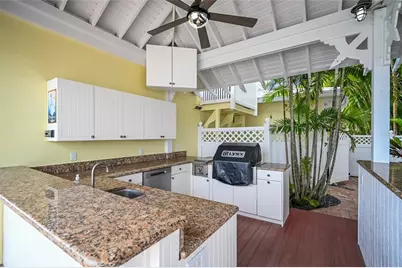 8321 Marina Drive, Holmes Beach, FL 34217 - Photo 53