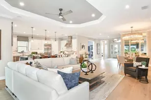 10213 Silent Night Ln, Sarasota, FL 34241 - Photo 11