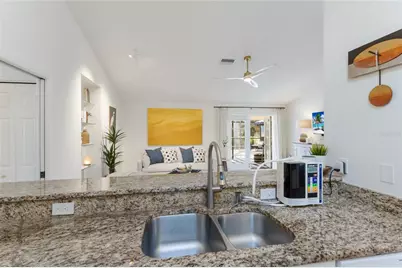5107 86th Street Court W, Bradenton, FL 34210 - Photo 11