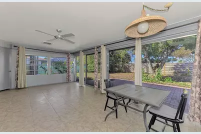 6742 Bowline Drive, Sarasota, FL 34231 - Photo 31